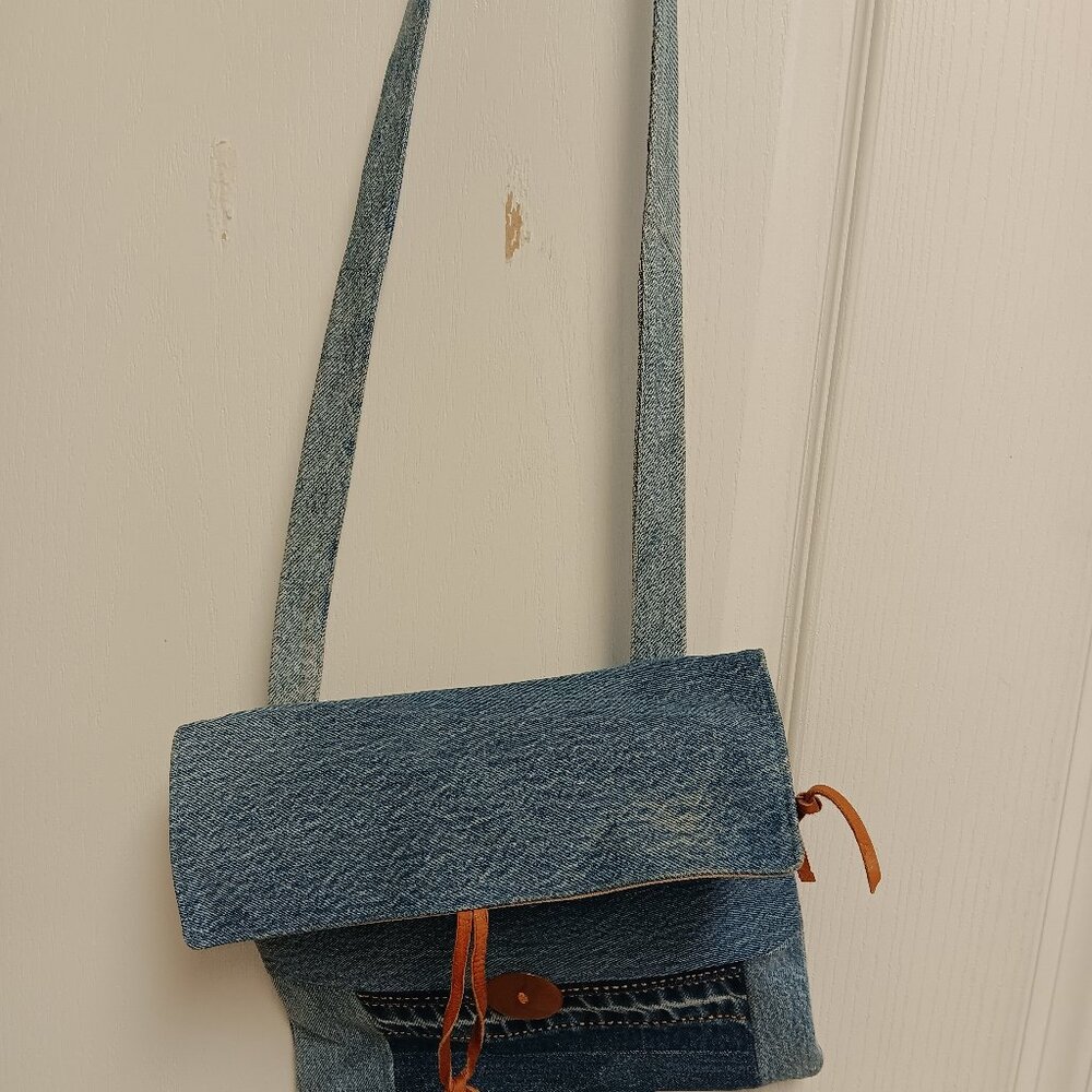 NEW Ladies Flat Purse in Denim Blue